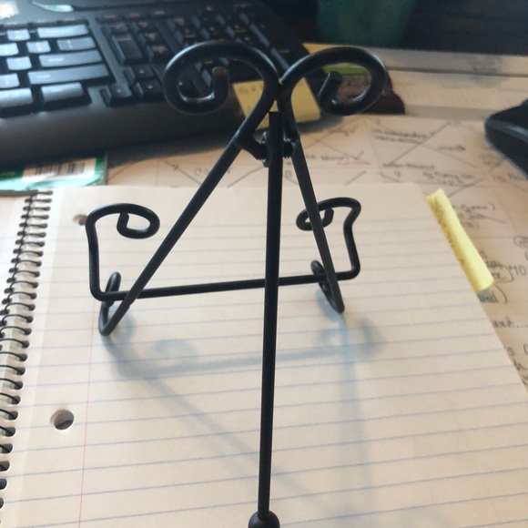 Display item - Picture 2 of 2